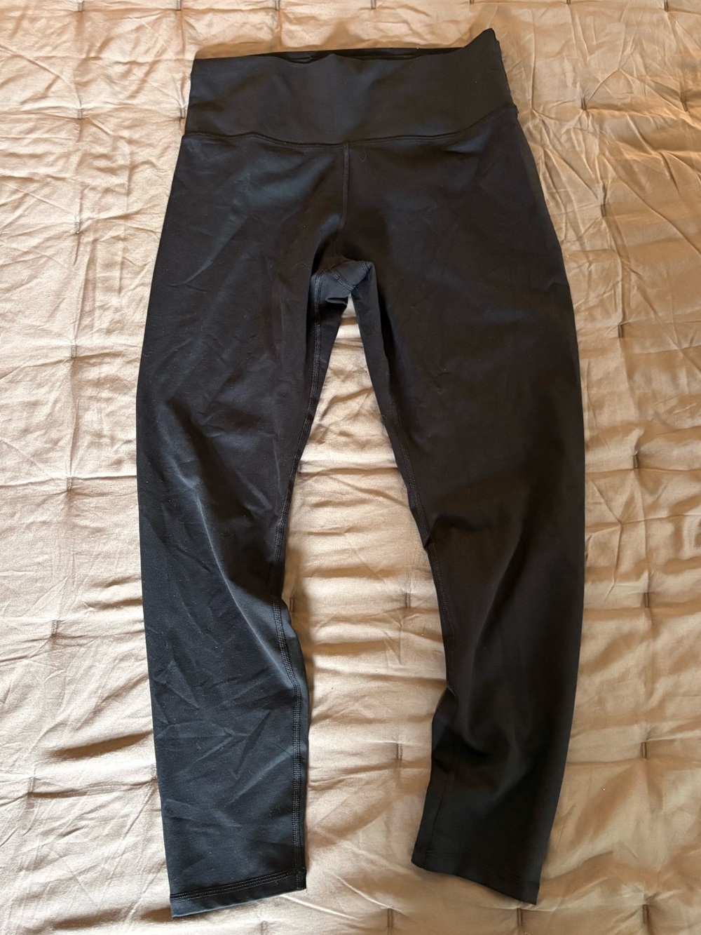 Offline by aerie the hugger leggings